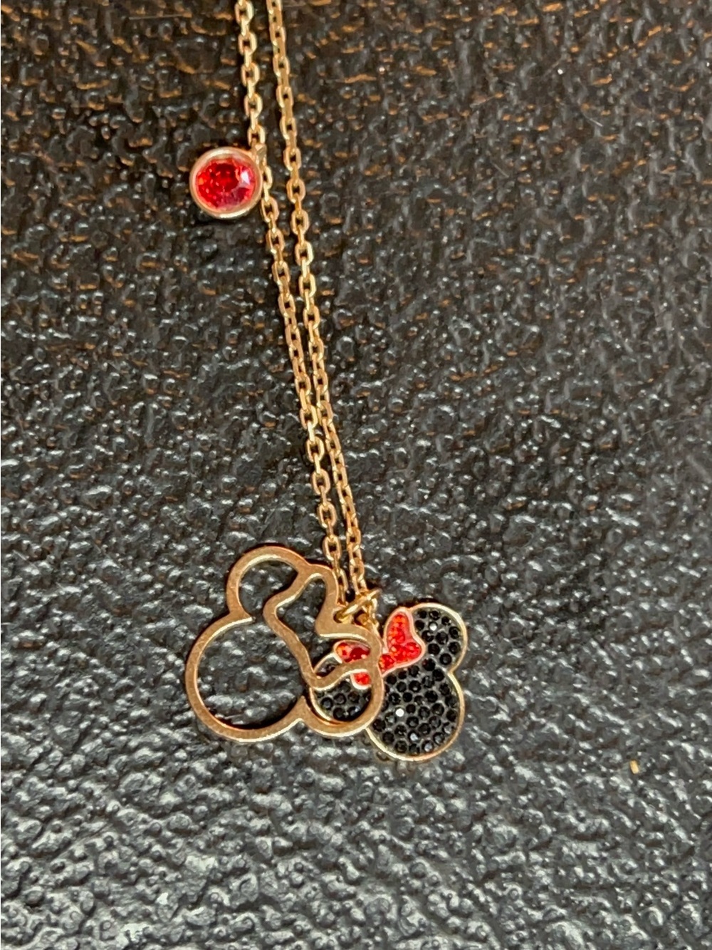 Swarovski Disney Minnie Mouse Necklace 5429090 90th anniversary Black Jewelry